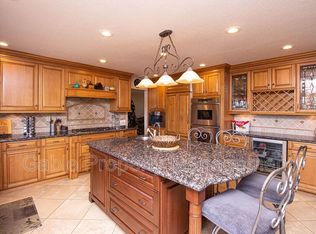 27522 Artine Dr, Santa Clarita, CA 91350