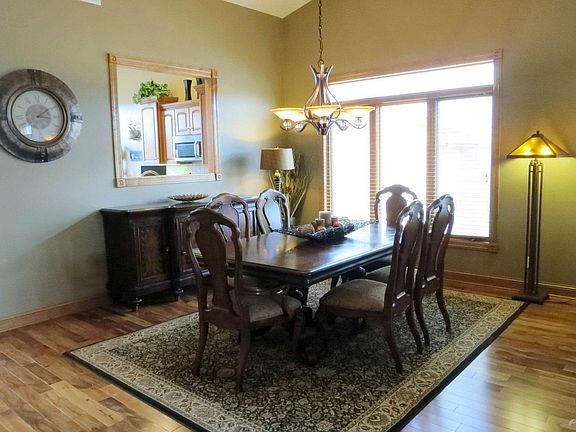 5 formal dining