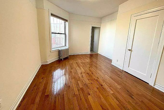 2nd image of 3241 Steinway St APT 4F