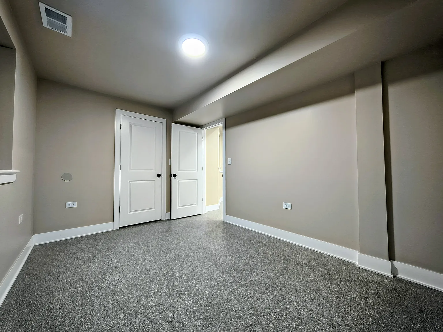 3 bed, $1,700 — Photo 4