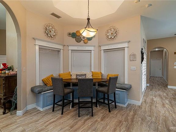 5th image of 1200 E Colony Dr