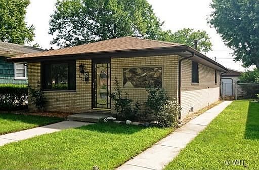 1st image of 553 Mackinaw Ave