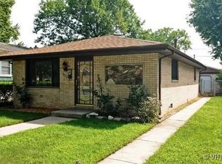 553 Mackinaw Ave, Olympia Fields, IL 60409