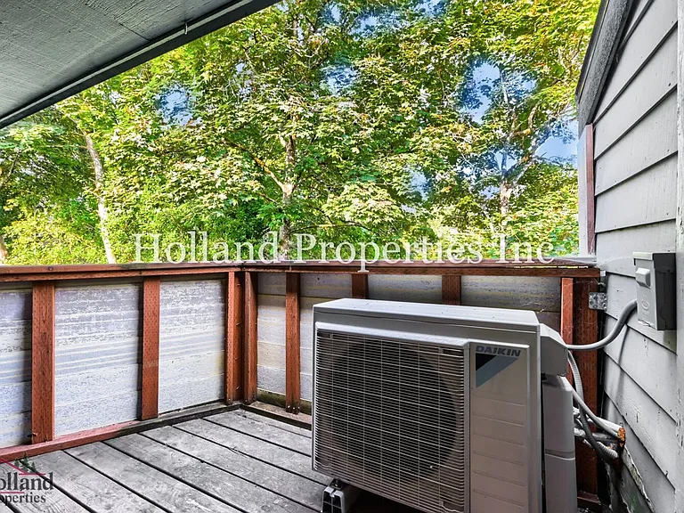 8747 SW Brightfield Cir — Photo 12