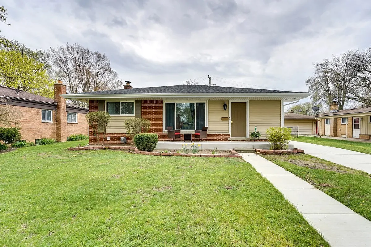 1444 Wacon Dr — Photo 1