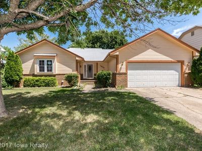 1409 NW 90th Ct, Clive, IA, 50325