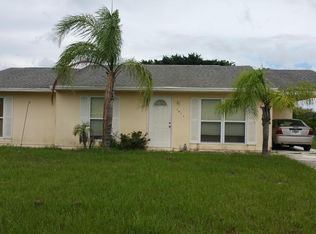1871 SE Burgundy Ln, Port Saint Lucie, FL 34952