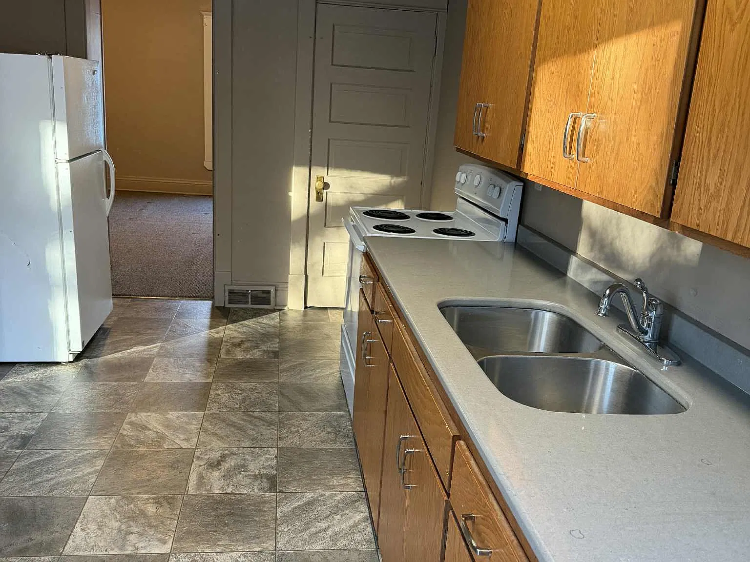 2 bed, 1482 sqft, $800 — Photo 4
