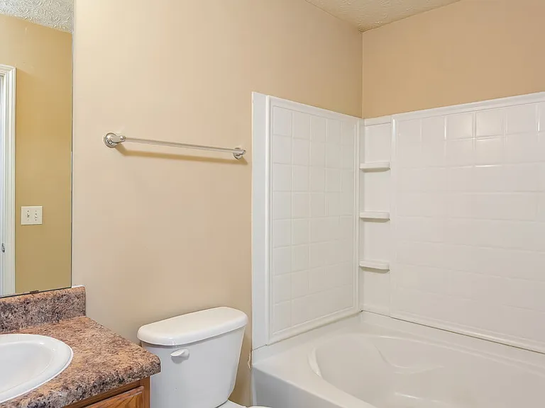 5733 Strathmoor Manor Cir — Photo 11
