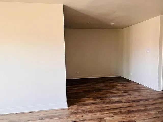 3 bed, 1373 sqft, $3,000 — Photo 3