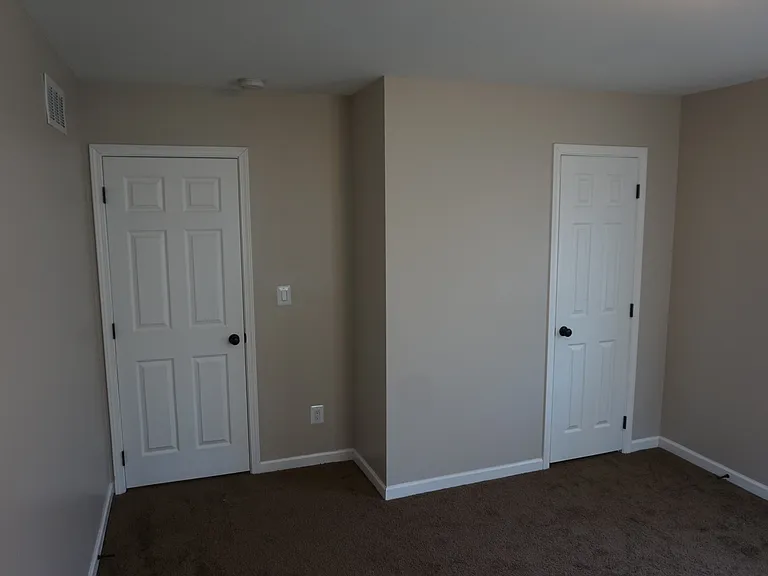 26102 Carlysle St — Photo 9