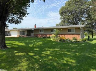 418 Birch Ave, Eldora, IA 50627