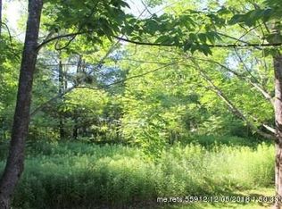 29 Ashmount St, Lewiston, ME 04240