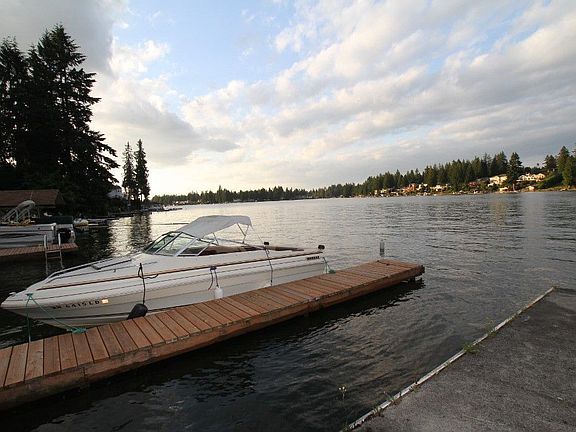 3rd image of 20712 Church Lake Dr E