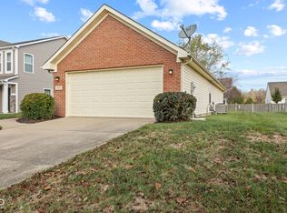 938 Amesbury Ct, Indianapolis, IN