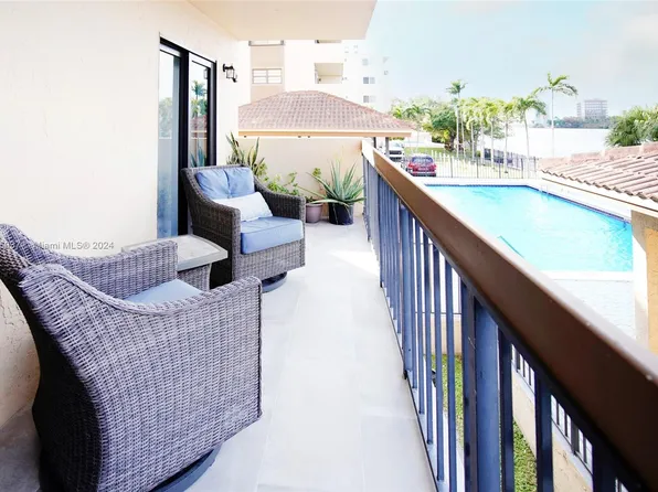 5249 NW 7th St APT 118, Miami, FL 33126
