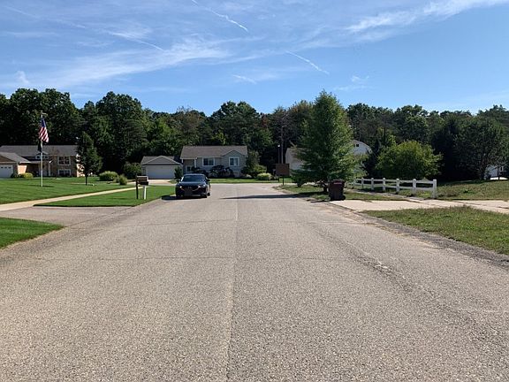 4th image of 2689 Jolly Roger Dr