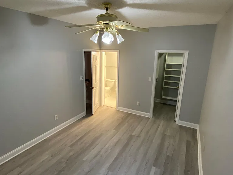 4400 Helmsford Ln #103 — Photo 24