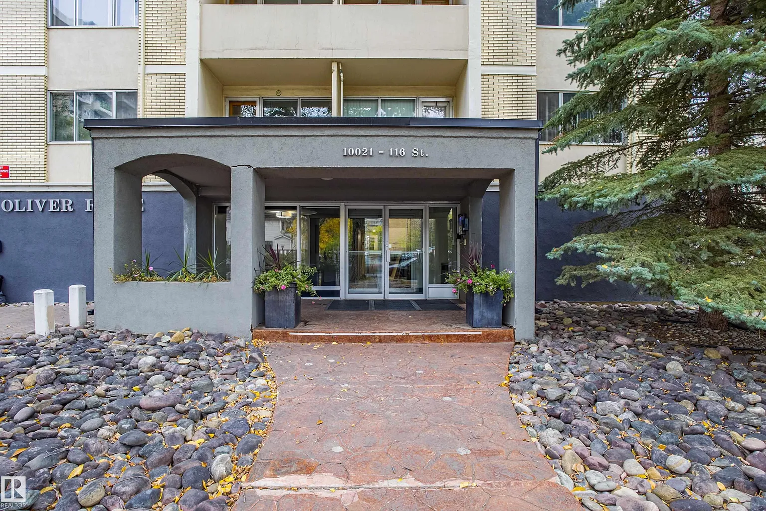 10021 116th St NW #404 photo 1