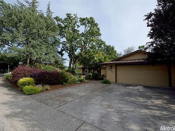 2nd image of 4546 Pasadena Ave