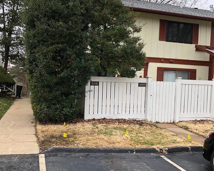 1st image of 2491 Forest Shadows Dr
