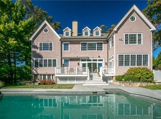 1044 Cove Rd S, Mamaroneck, NY 10543