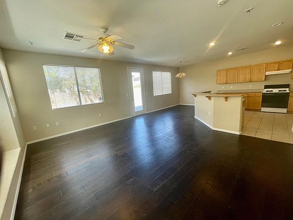 2nd image of 198 Hickory Heights Ave
