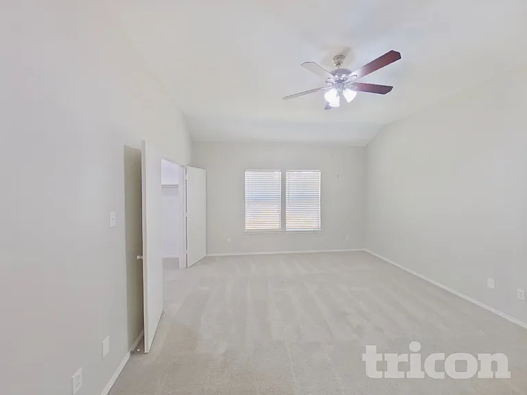 1718 White Pine Trl — Photo 7