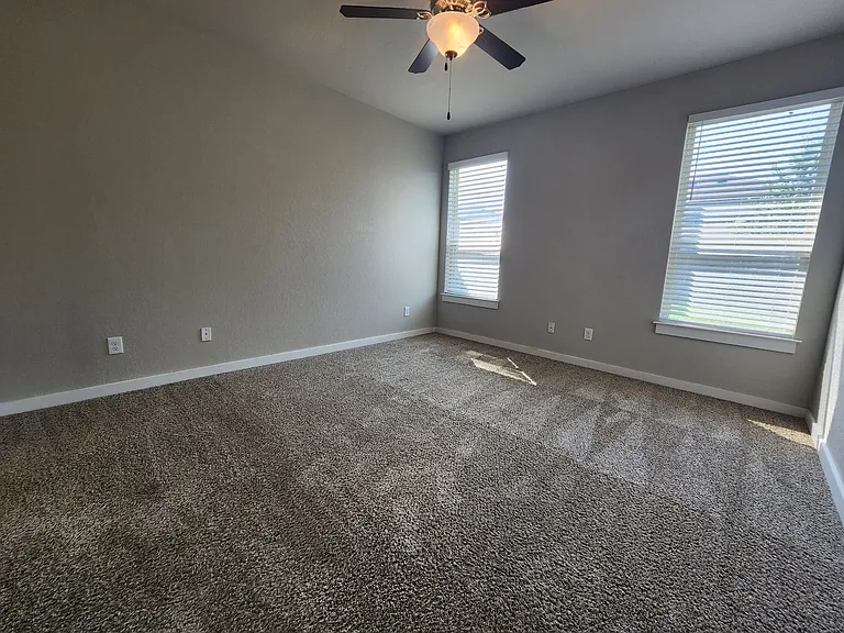 530 Creekside Frst — Photo 16