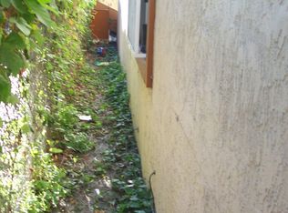 1050 71st Ave, Oakland, CA 94621