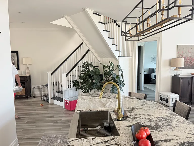 41 Dock Ln — Photo 8