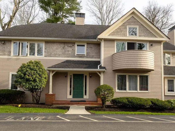 20 Jasper Ln Unit 20, Randolph, MA 02368