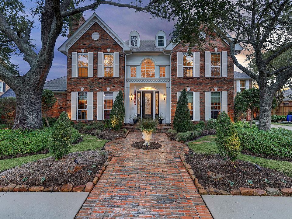 1st image of 6822 Cedar Lawn Cir