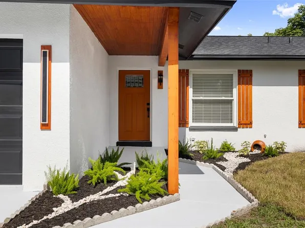 436 Bonnie View Dr, Valrico, FL 33594