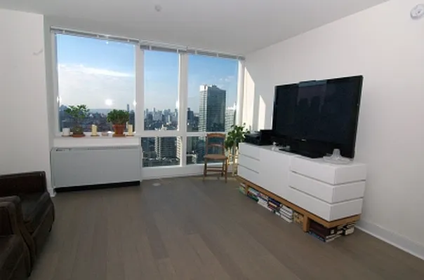 Rented by Citi Habitats | media 59