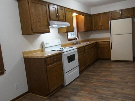 5th image of 473 S Grant Ave