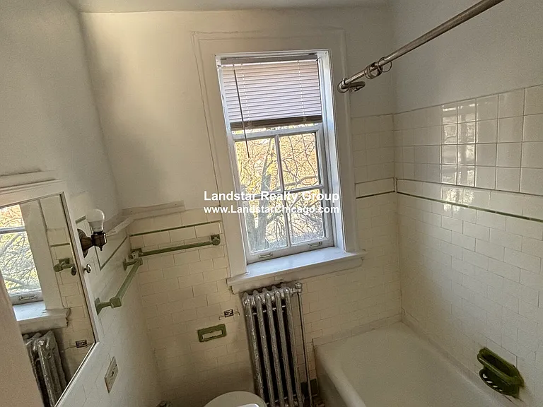 911 Elmwood Ave #E3 — Photo 3