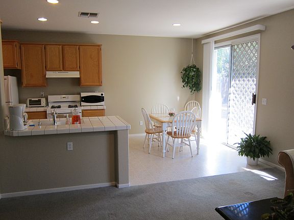 5th image of 1629 Gateway Dr