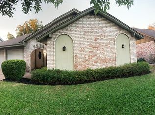 7218 Stonegate Dr, Houston, TX 77040