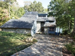 4546 Paradise Cv, Sherrills Ford, NC 28673