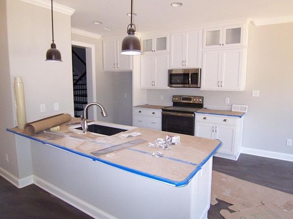 3rd image of 12808 Edgebrook Way