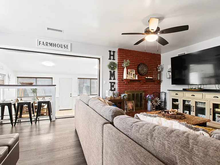 5576 Palo Verde St — Photo 10