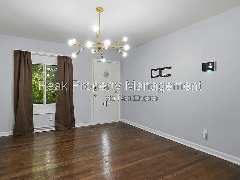 2105 Fort Rice St — Photo 9