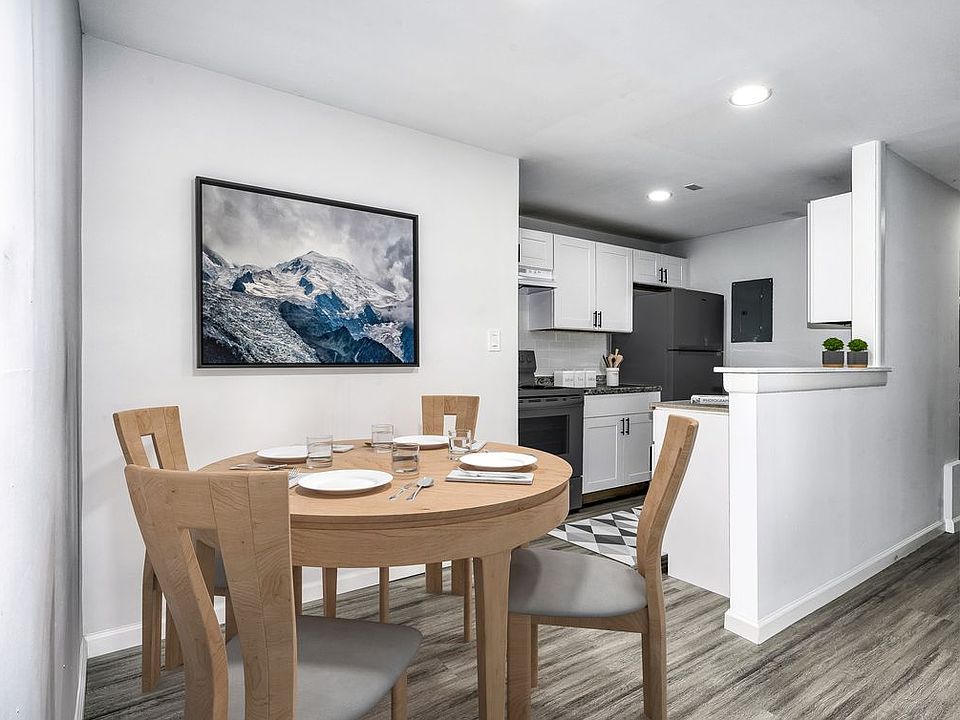 Kitchen/Dining Area-Renovated