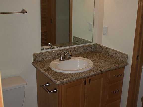 3rd image of 1013 Aurora Ave N APT 302