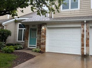 811 Burr Oaks Dr Unit 1403, West Des Moines, IA 50266
