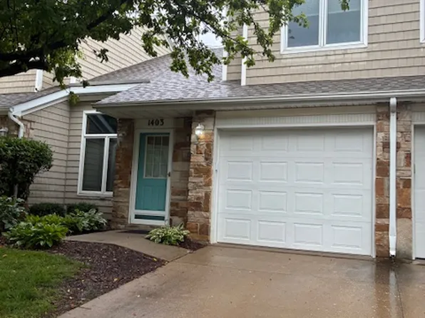 811 Burr Oaks Dr Unit 1403, West Des Moines, IA 50266