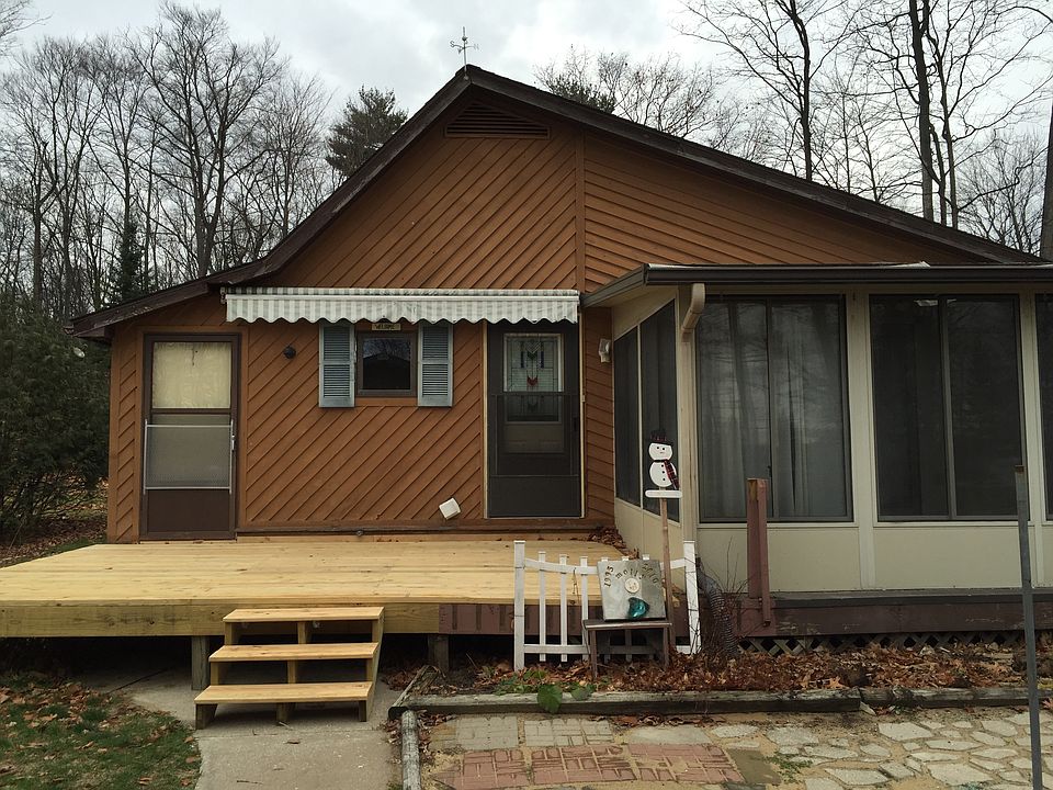 1st image of 14123 Hemlock St