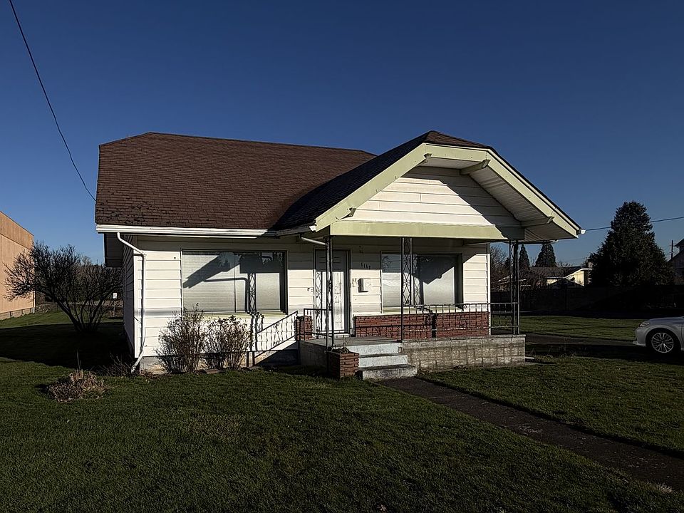 1st image of 1117 W 1st St