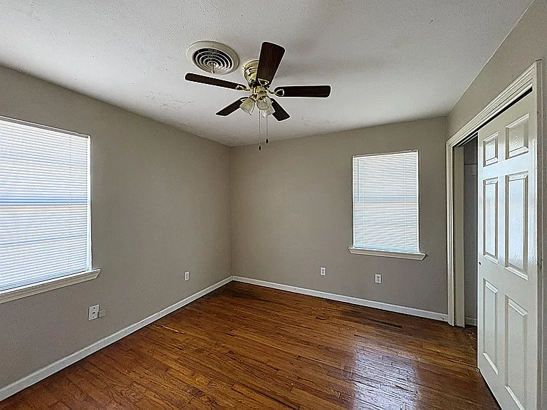 211 Marston Ave #A — Photo 4
